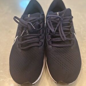 Men’s Nike Air Zoom Pegasus 38 - NAVY - size 10